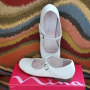 Girls dress shoes